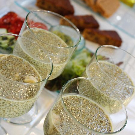 Ecoverode Hotel Emblematico Vegetariano Vegano Арона Екстериор снимка